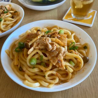 麺つゆで簡単♡豚キムチうどん